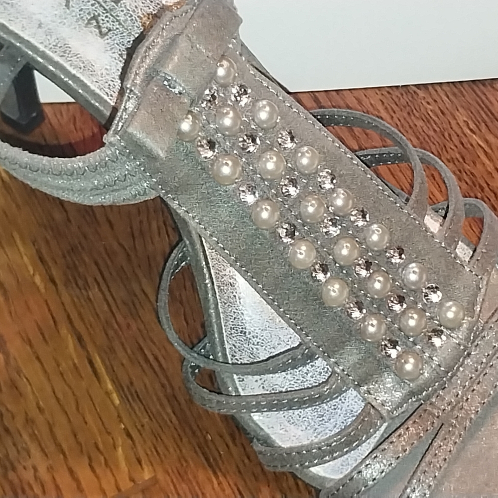 Sonoma Silver Rhinestone T-Strap Heeled Sandals 7-1/2M New!